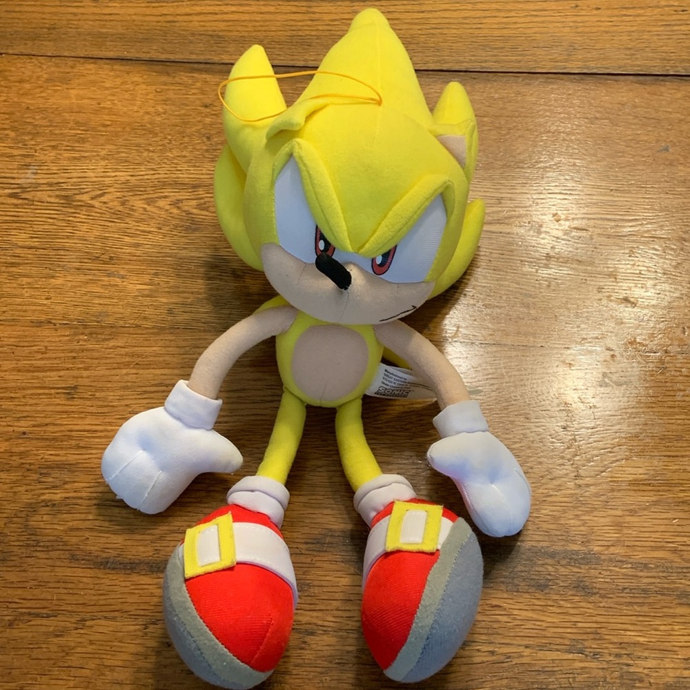 Sonic The Hedgehog  14” Plush Figurine